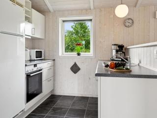 Holiday Home Tayana - 700m from the sea by Interhome - 8