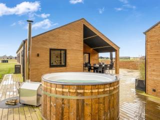 Holiday Home Udder - 1-5km from the sea by Interhome - 2