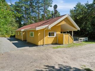 Holiday Home Freija - 800m from the sea by Interhome - 3