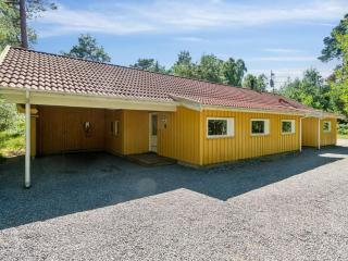 Holiday Home Freija - 800m from the sea by Interhome - 4