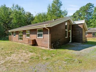Holiday Home Emmie - 1-2km from the sea by Interhome - 7