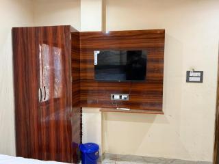 HotelShreesanwariyapalace - 1
