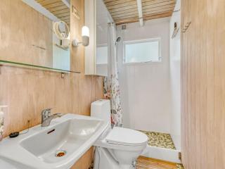 Holiday Home Elkea - 150m from the sea by Interhome - 1