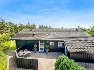 Holiday Home Fritzi - 1-7km from the sea by Interhome - 5