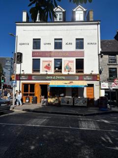 Draper Rooms Galway - 9