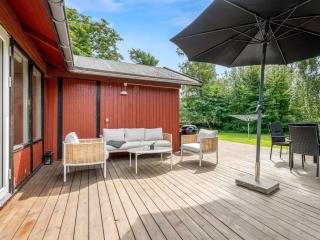 Holiday Home Vickie - 600m from the sea by Interhome - 5