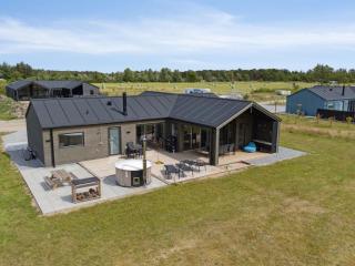 Holiday Home Henke - 475m from the sea by Interhome - 8