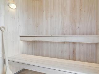 Holiday Home Henke - 475m from the sea by Interhome - 4