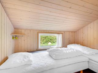 Holiday Home Alvina - 45m from the sea by Interhome - 2
