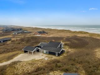 Holiday Home Heralde - 60m from the sea by Interhome - 5