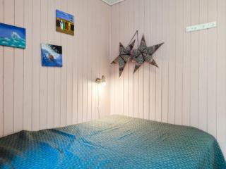 Holiday Home Eirik - 700m from the sea by Interhome - 2