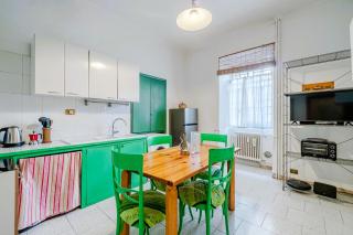 GuestHost - Piazza Vittorio Veneto Apartment Turin - 5