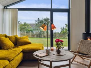 Holiday Home Wilgrib - 50m from the sea by Interhome - 1