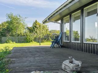 Holiday Home Titta - 10m to the inlet by Interhome - 6