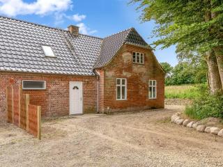 Apartment Geraldine - 3-5km to the inlet by Interhome - 3