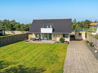 Holiday Home Isabel - 600m from the sea by Interhome - 6
