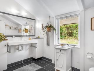 Holiday Home Reinfried - 250m from the sea by Interhome - 3