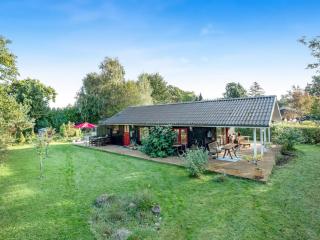 Holiday Home Heraldine - 400m from the sea by Interhome - 3