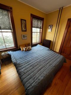 Charming 2BR in the Heart of Jamaica Plain - 2