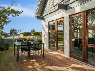 Holiday Home Elmeri - 200m from the sea by Interhome - 1