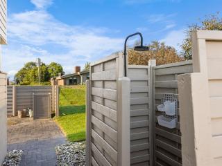 Holiday Home Diderik - 5m from the sea by Interhome - 3