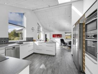 Holiday Home Billa - 450m from the sea by Interhome - 1