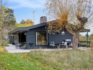 Holiday Home Adelbert - 600m to the inlet by Interhome - 6