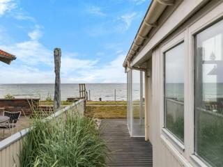 Holiday Home Aswith - 5m from the sea by Interhome - 5