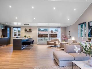 Holiday Home Bent - from the sea by Interhome - 1