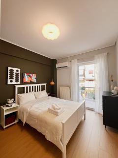 Modern Apartment next to Syggrou-Fix Metro Station - 4