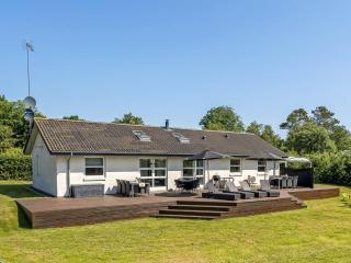 Holiday Home Laulu - 200m from the sea by Interhome - 0