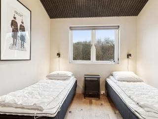 Holiday Home Willi - 600m from the sea by Interhome - 1