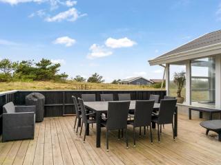 Holiday Home Caya - 750m from the sea by Interhome - 3
