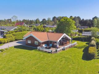 Holiday Home Gunwald - 230m from the sea by Interhome - 7