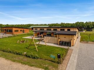 Holiday Home Elevus - from the sea by Interhome - 2