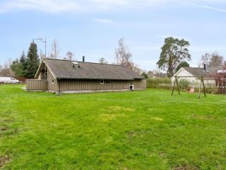 Holiday Home Arent - 1-1km from the sea by Interhome - 5