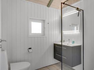 Holiday Home Eftim - 500m from the sea by Interhome - 9