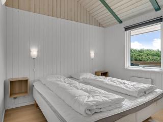Holiday Home Eftim - 500m from the sea by Interhome - 6