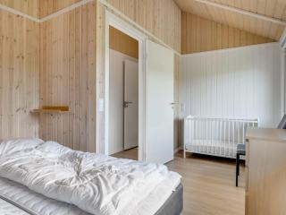 Holiday Home Eftim - 500m from the sea by Interhome - 5