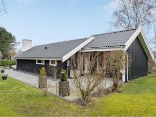 Holiday Home Frithlef - 1-3km from the sea by Interhome - 7