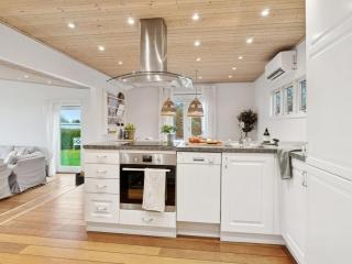 Holiday Home Eero - 175m to the inlet by Interhome - 1