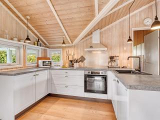 Holiday Home Emili - 300m from the sea by Interhome - 7