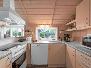 Holiday Home Kuisma - 1-1km to the fjord by Interhome - 1