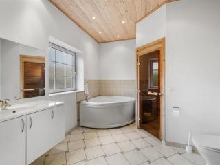 Holiday Home Romy - 450m from the sea by Interhome - 1