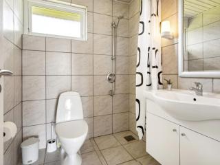 Holiday Home Matthias - 300m from the sea by Interhome - 9