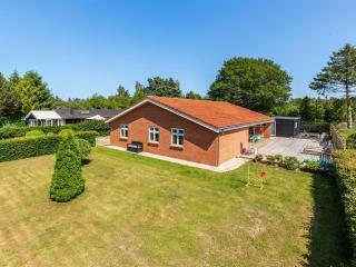 Holiday Home Kerttuli - 540m from the sea by Interhome - 6