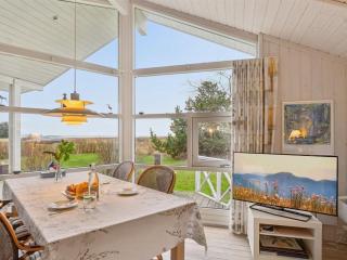 Holiday Home Hjalmine - 225m from the sea by Interhome - 9