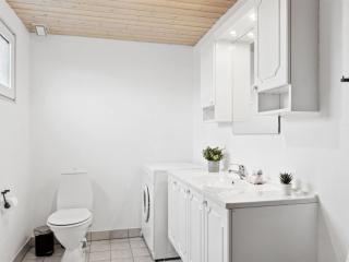 Holiday Home Suometar - 90m from the sea by Interhome - 2