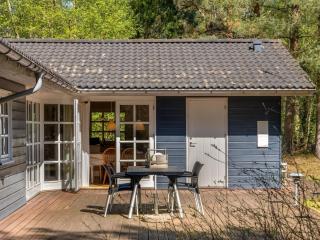 Holiday Home Eikka - 1km from the sea by Interhome - 1