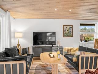 Holiday Home Adrienne - from the sea by Interhome - 8